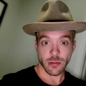 Meet your Posher, Stephen